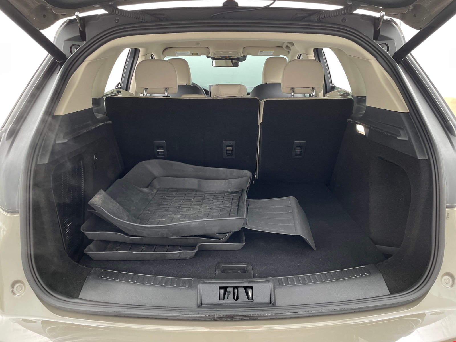 Thumbnail: 2025 Lincoln Corsair - 6