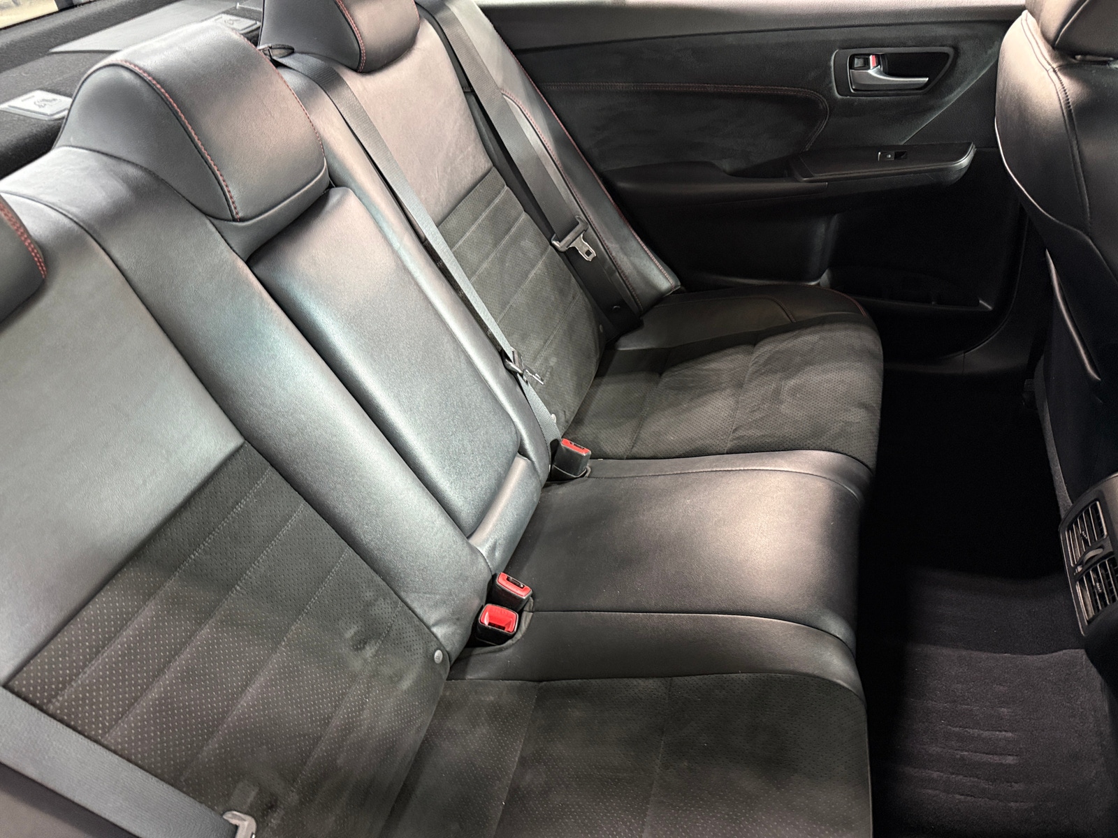 Thumbnail: 2017 Toyota Camry - 6