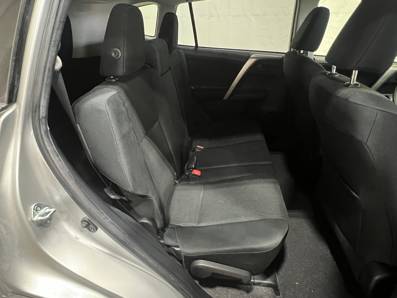 Thumbnail: 2015 Toyota RAV4 - 6