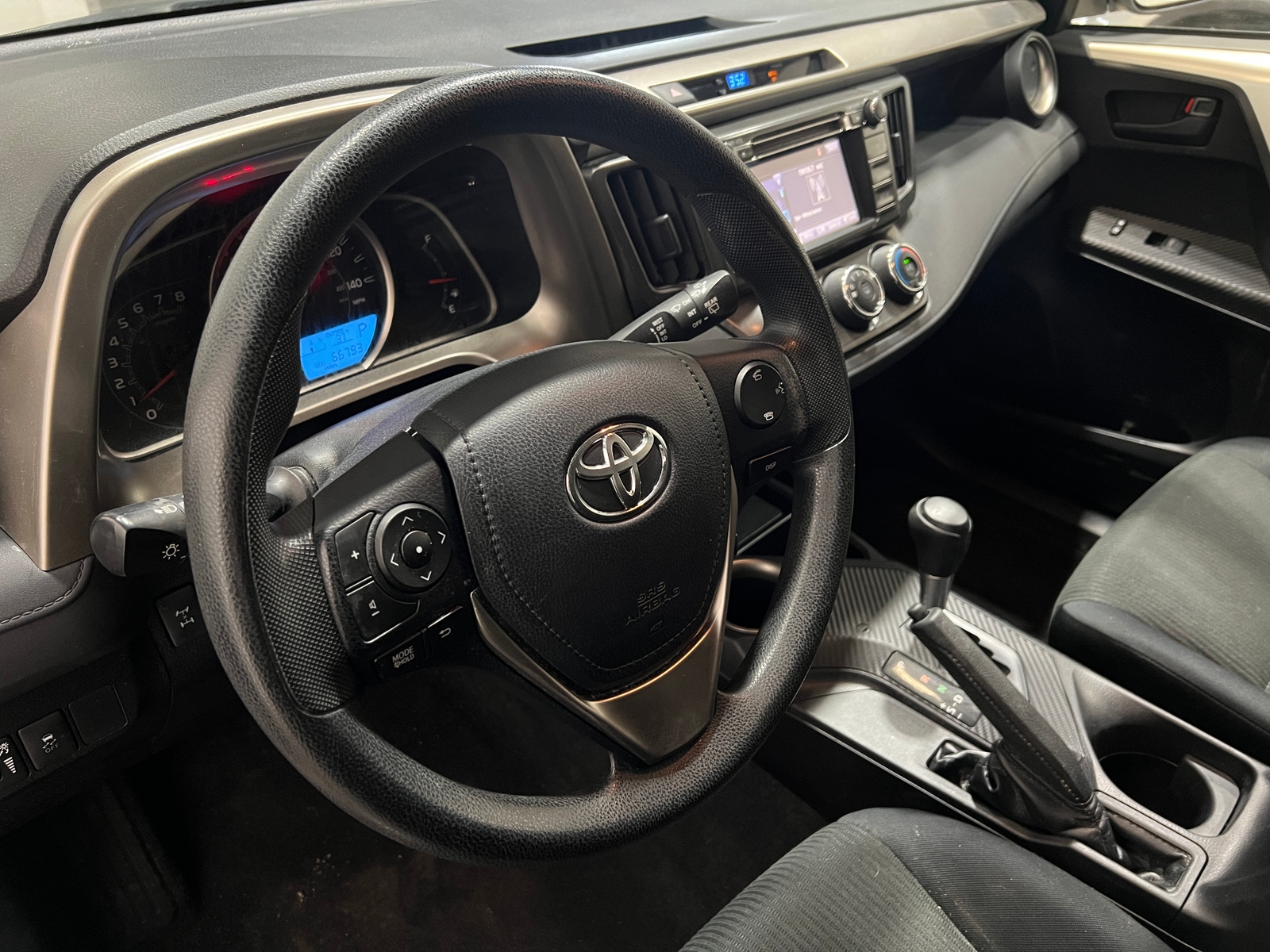 Thumbnail: 2015 Toyota RAV4 - 5