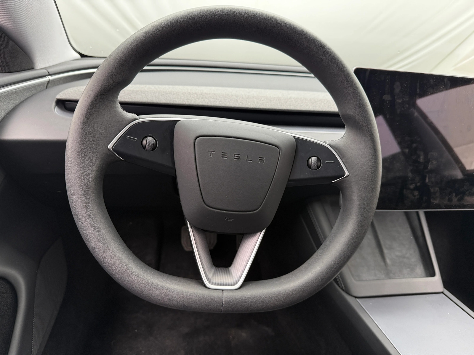 Thumbnail: 2024 Tesla Model 3 - 2