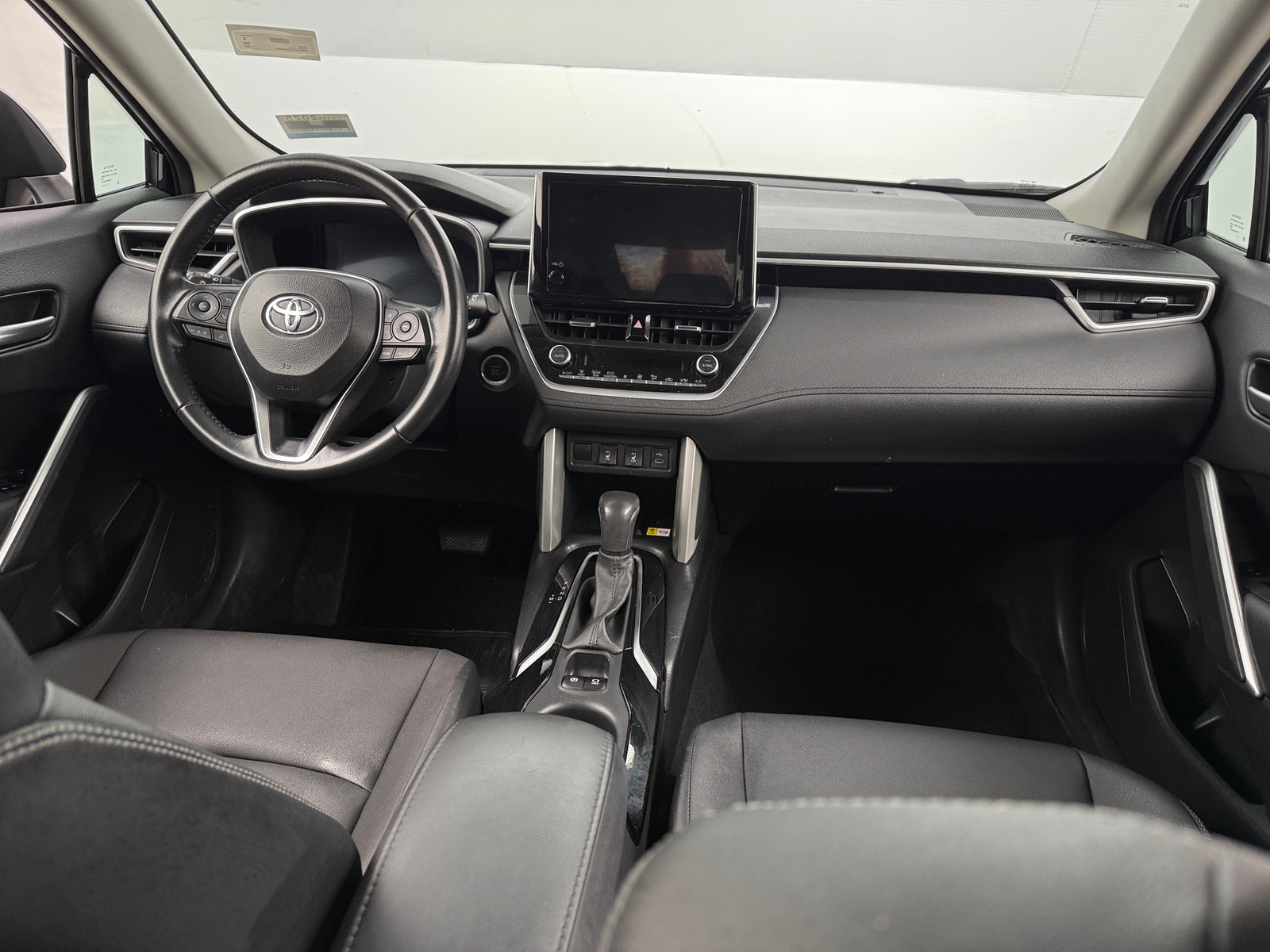 Thumbnail: 2023 Toyota Corolla Cross - 2