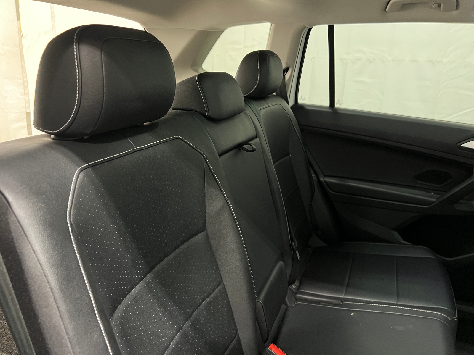 Thumbnail: 2021 Volkswagen Tiguan - 5