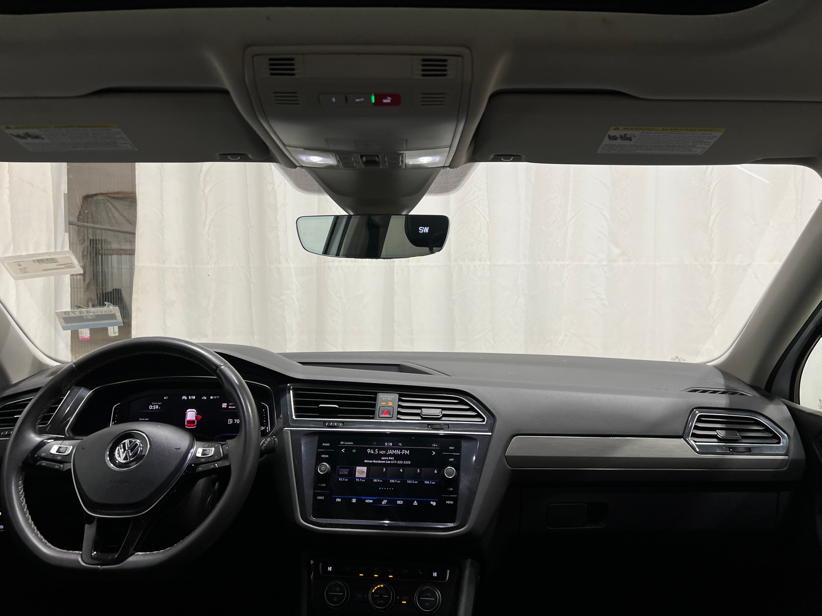 Thumbnail: 2021 Volkswagen Tiguan - 2