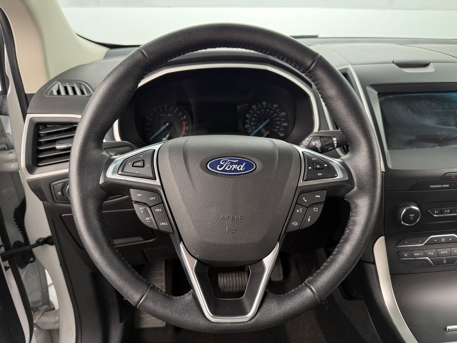 Thumbnail: 2019 Ford Edge - 5