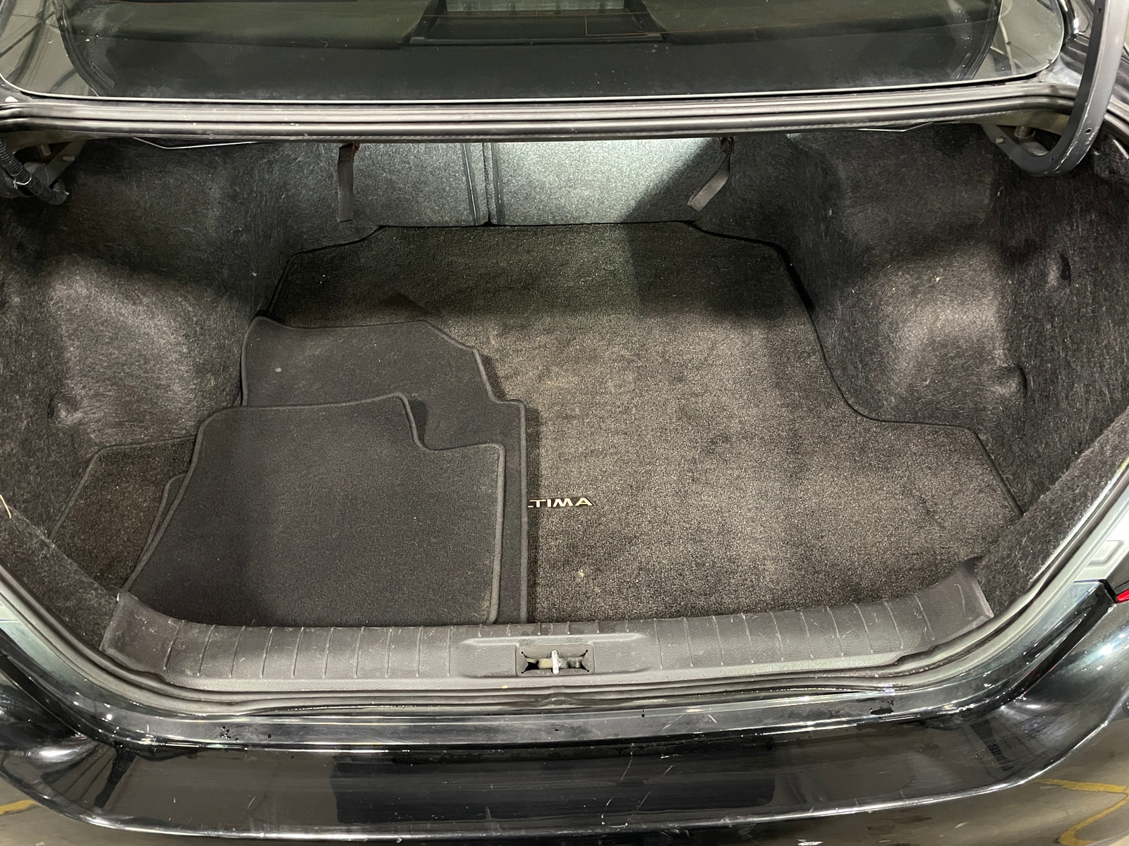 Thumbnail: 2018 Nissan Altima - 6