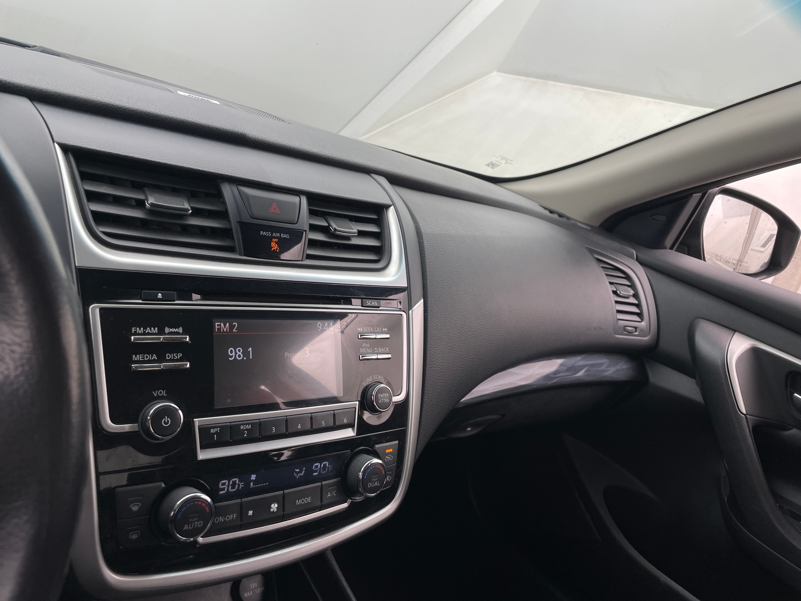 Thumbnail: 2018 Nissan Altima - 3