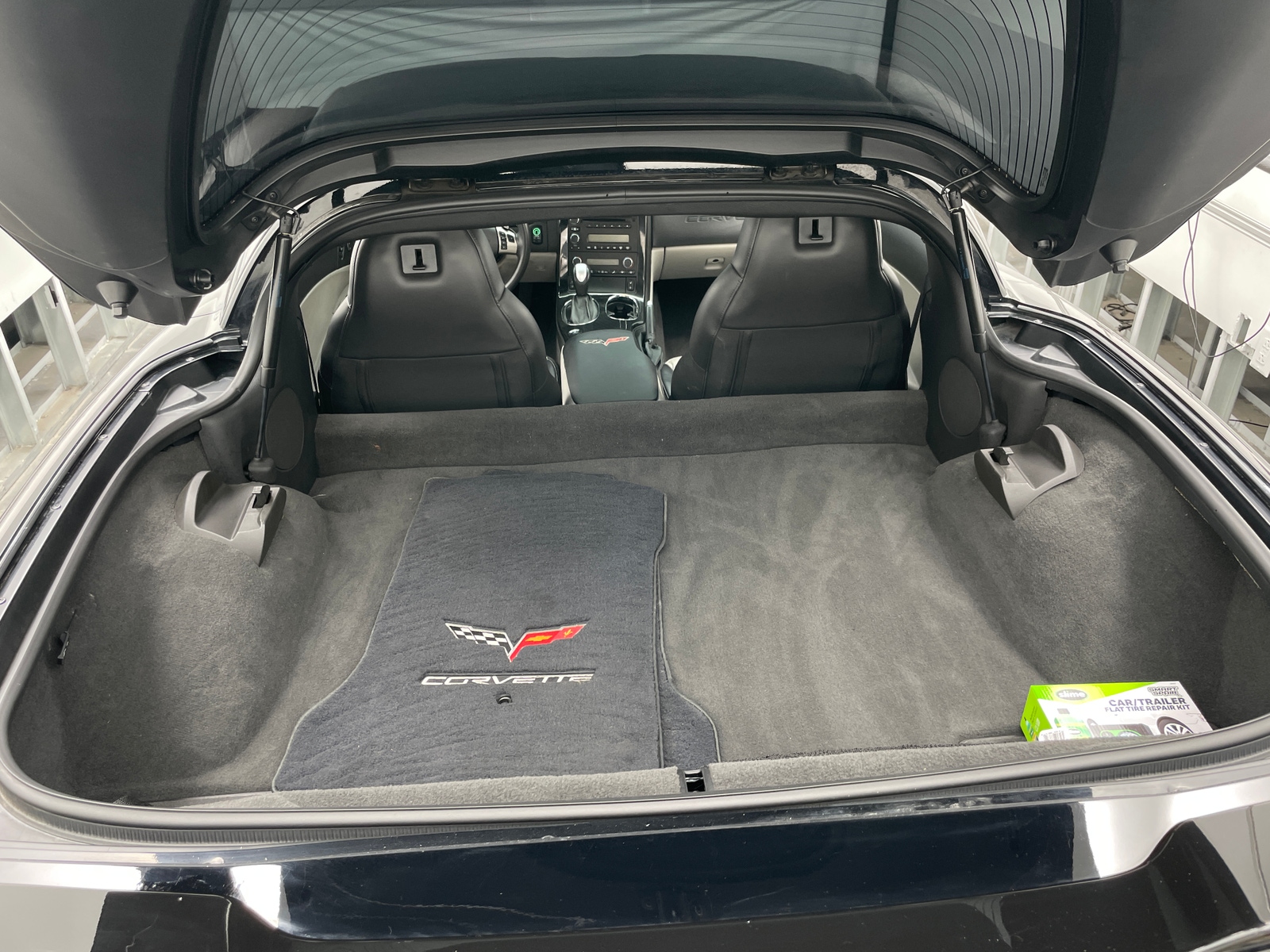 Thumbnail: 2010 Chevrolet Corvette - 4