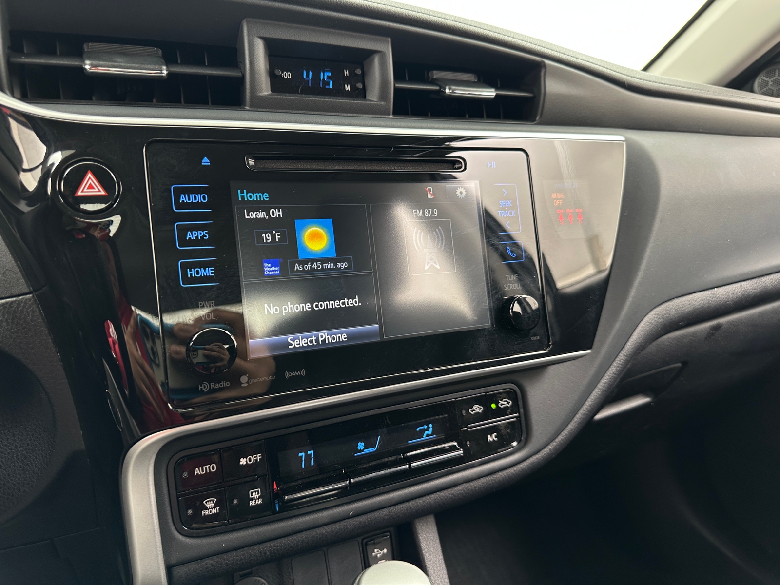 Thumbnail: 2018 Toyota Corolla - 4