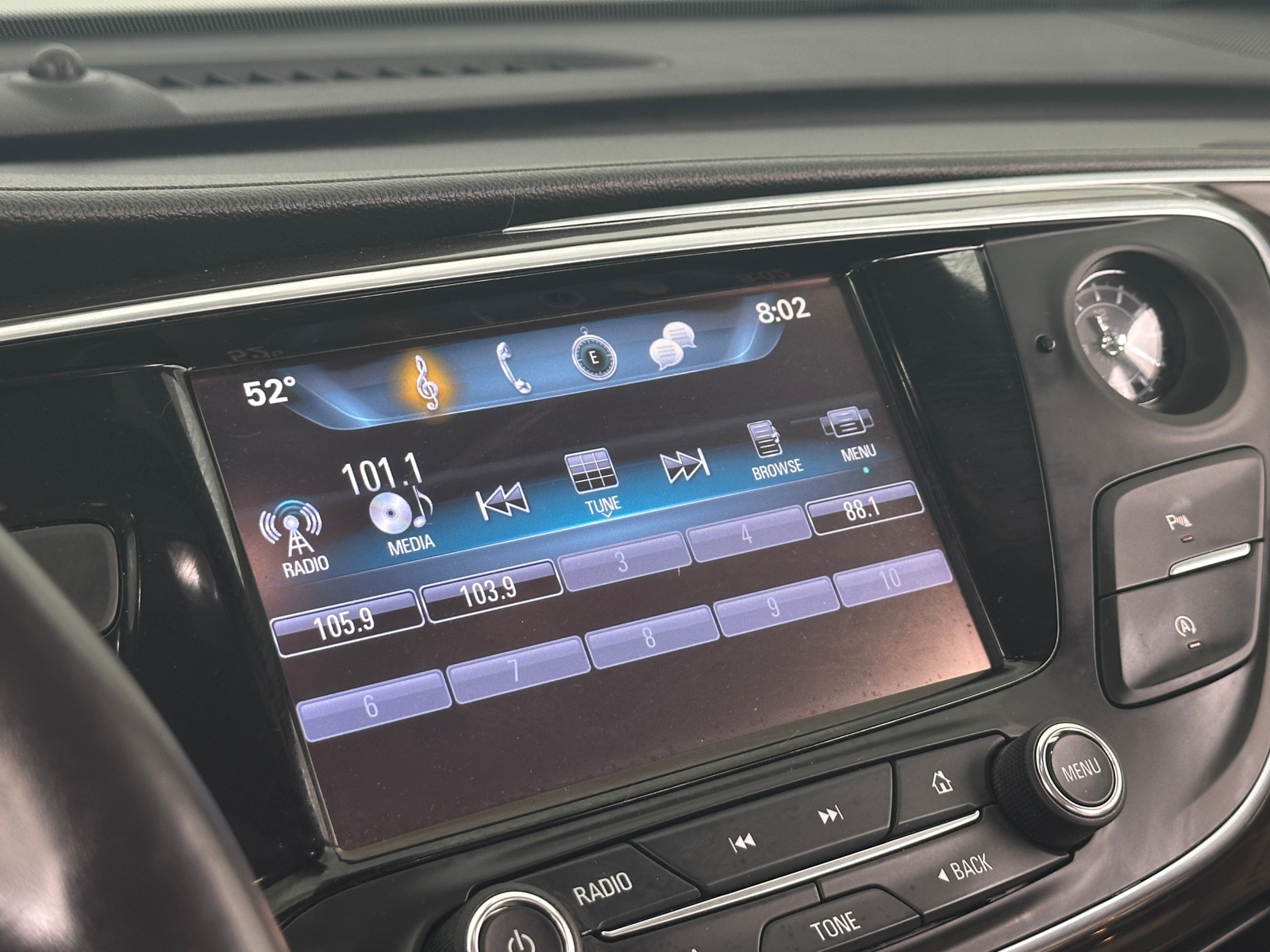 Thumbnail: 2019 Buick Envision - 3