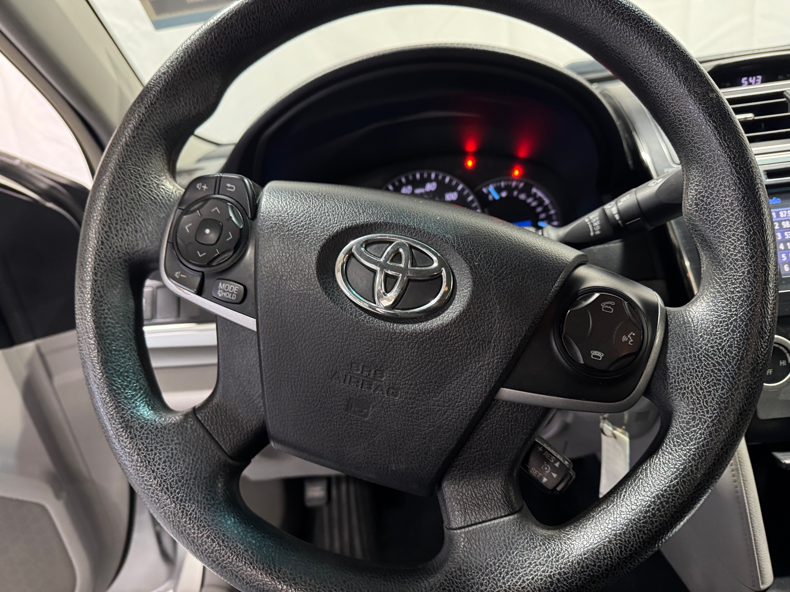 Thumbnail: 2014 Toyota Camry - 5