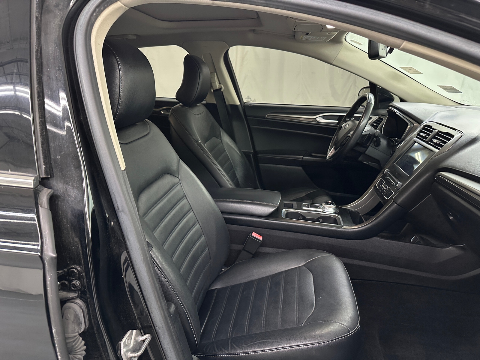 Thumbnail: 2017 Ford Fusion - 2