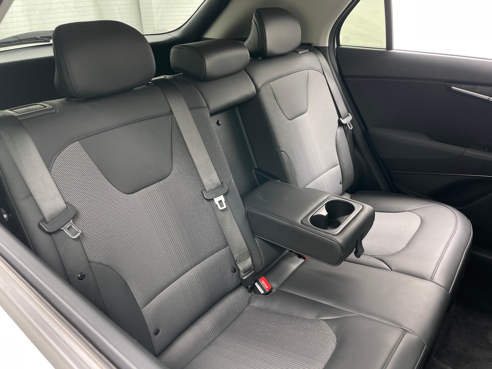 Thumbnail: 2023 Kia Niro - 6