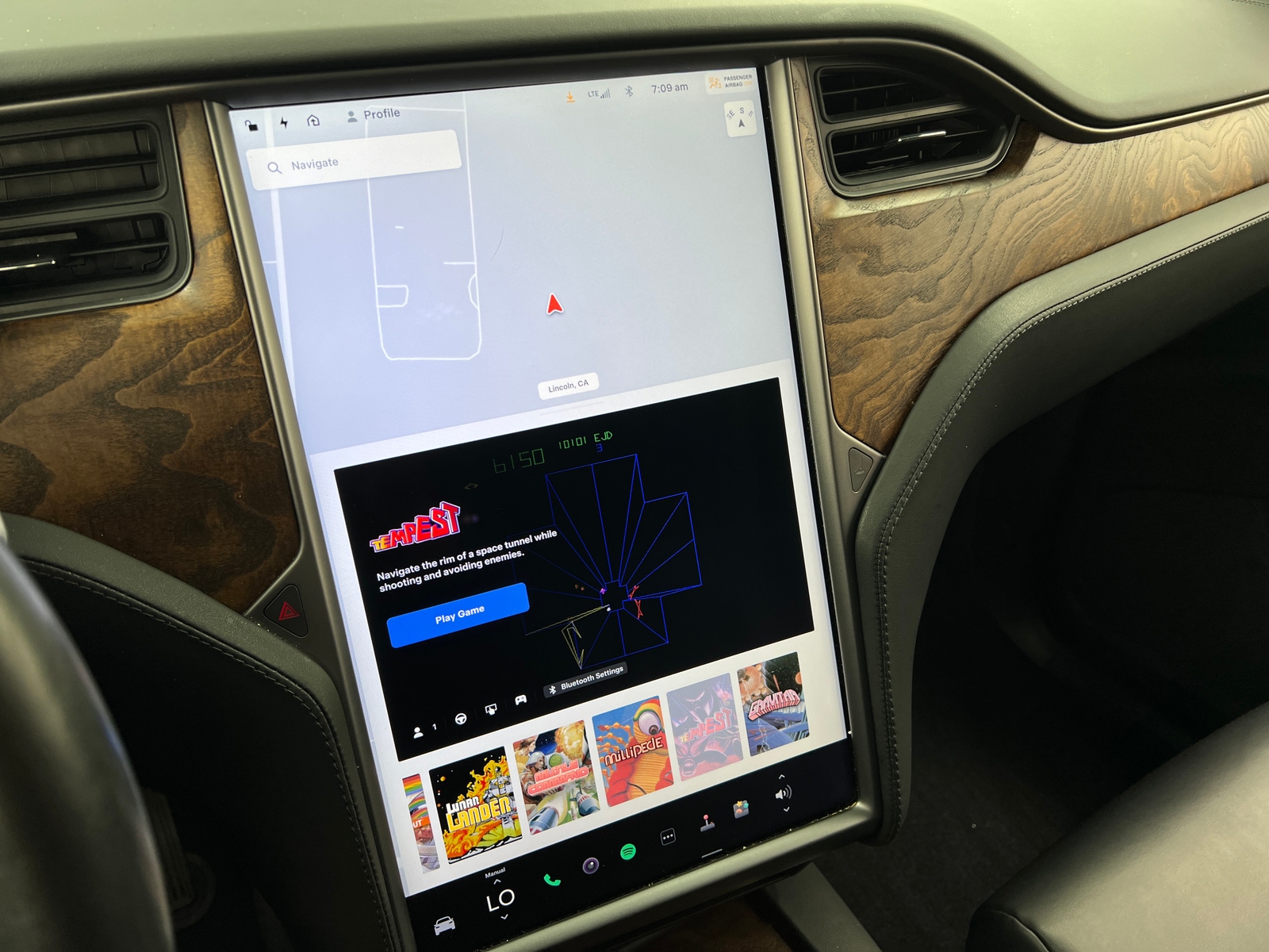 Thumbnail: 2020 Tesla Model X - 3