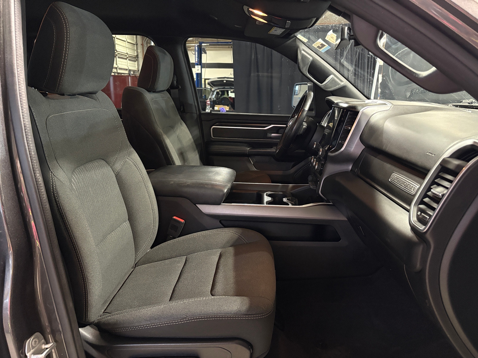 Thumbnail: 2022 RAM 1500 - 2