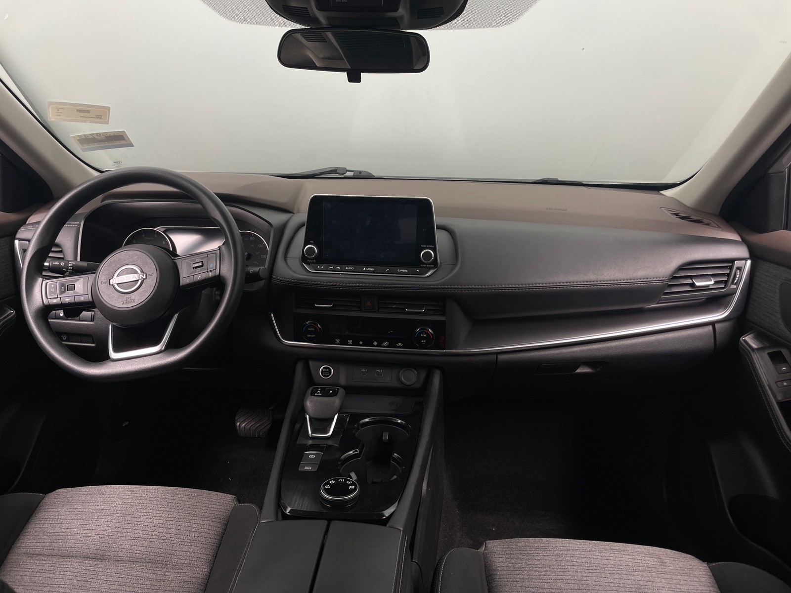 Thumbnail: 2023 Nissan Rogue - 3