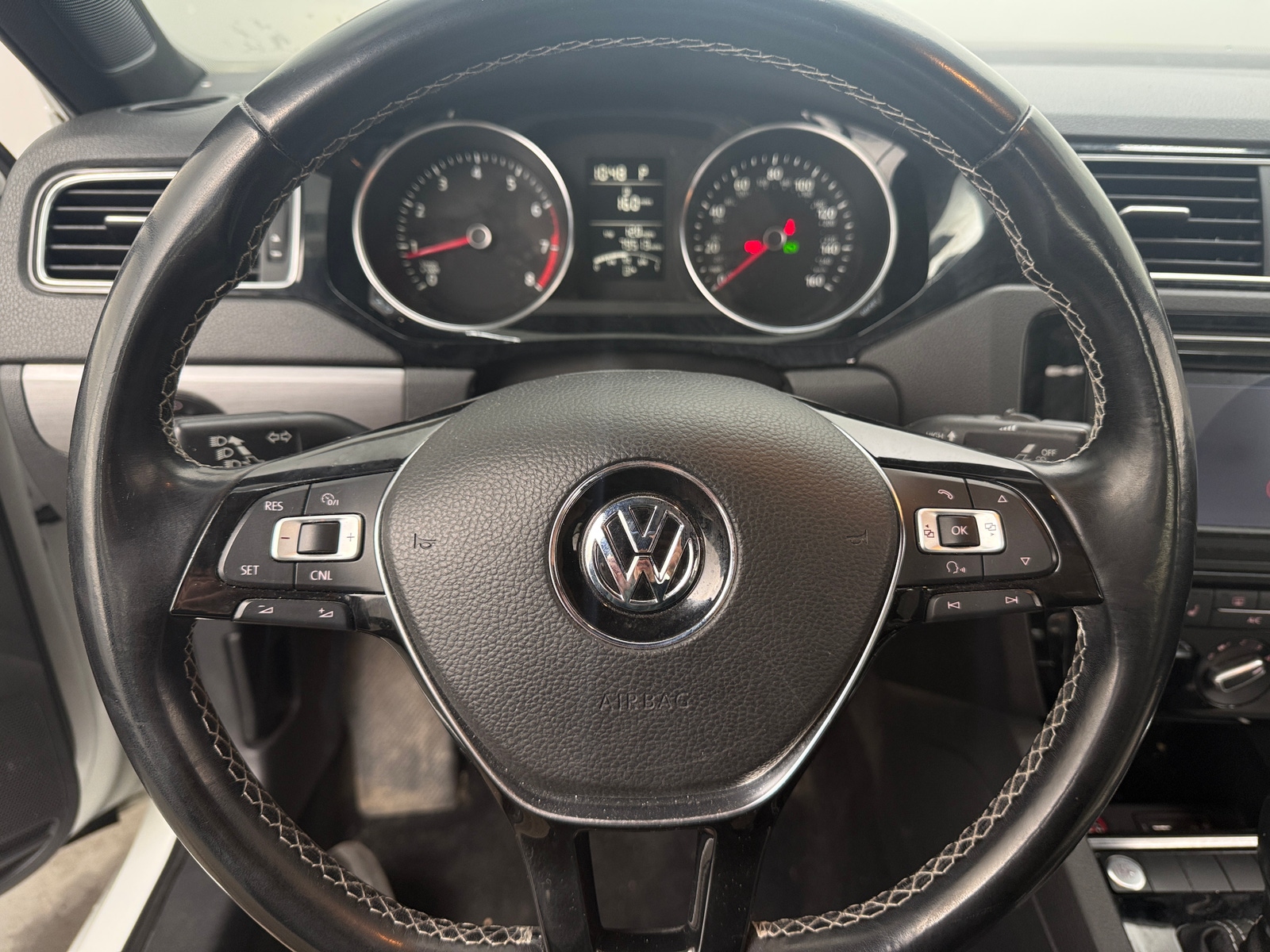 Thumbnail: 2016 Volkswagen Jetta - 4