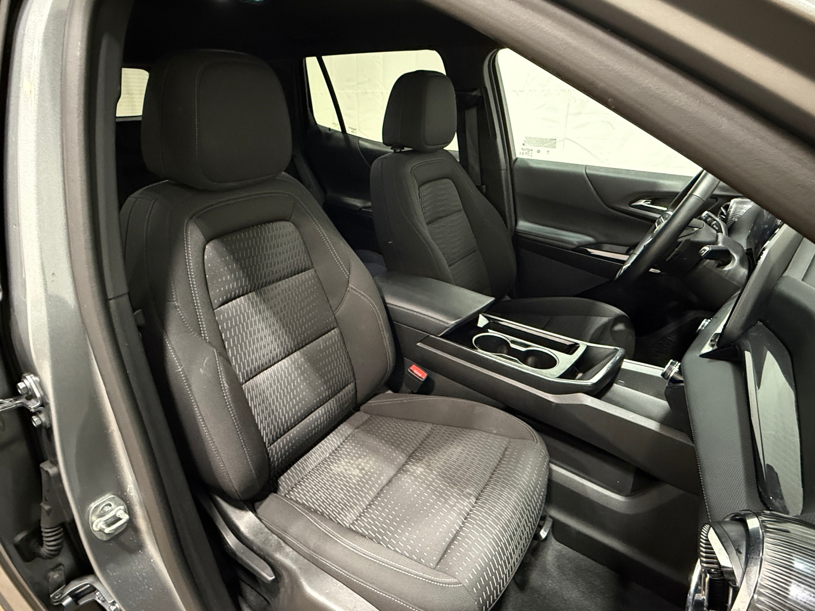 Thumbnail: 2025 Chevrolet Equinox - 2