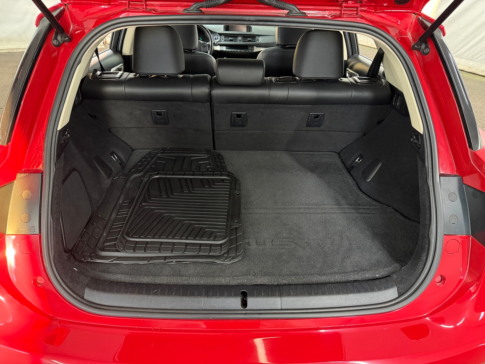 Thumbnail: 2017 Lexus CT - 6