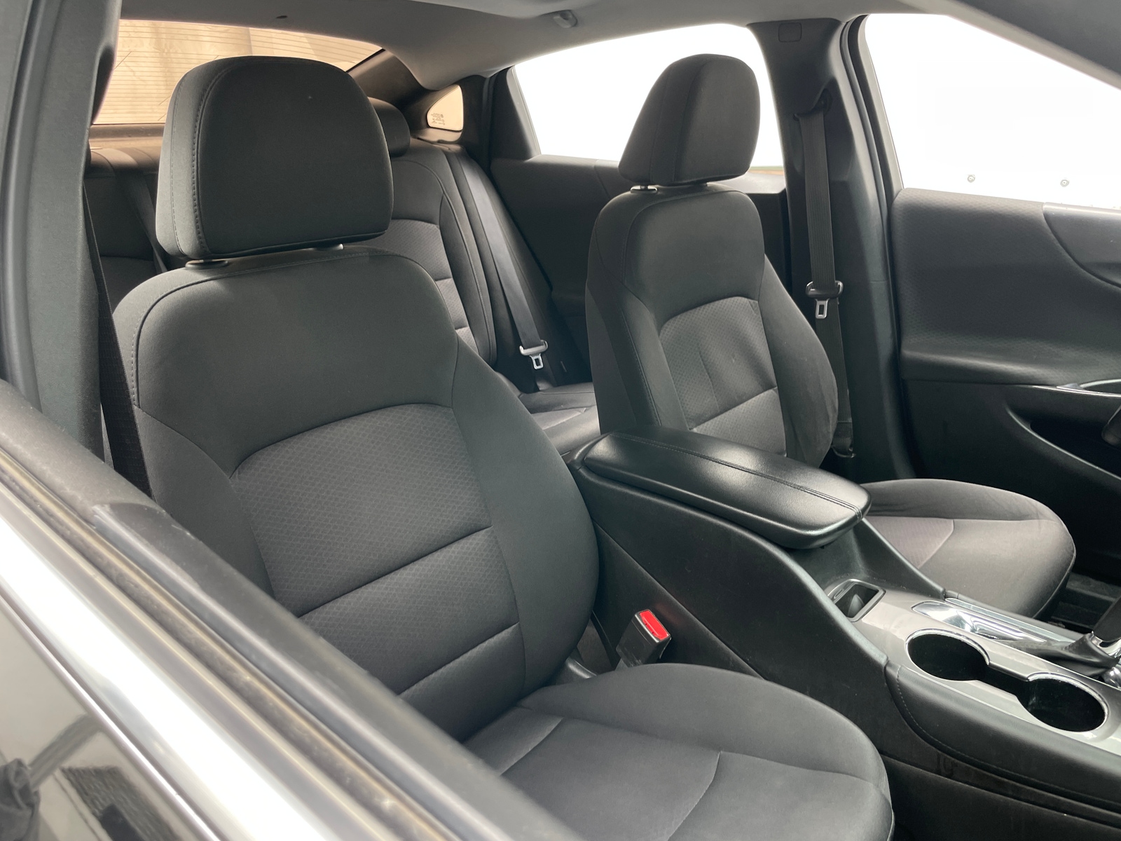 Thumbnail: 2018 Chevrolet Malibu - 2