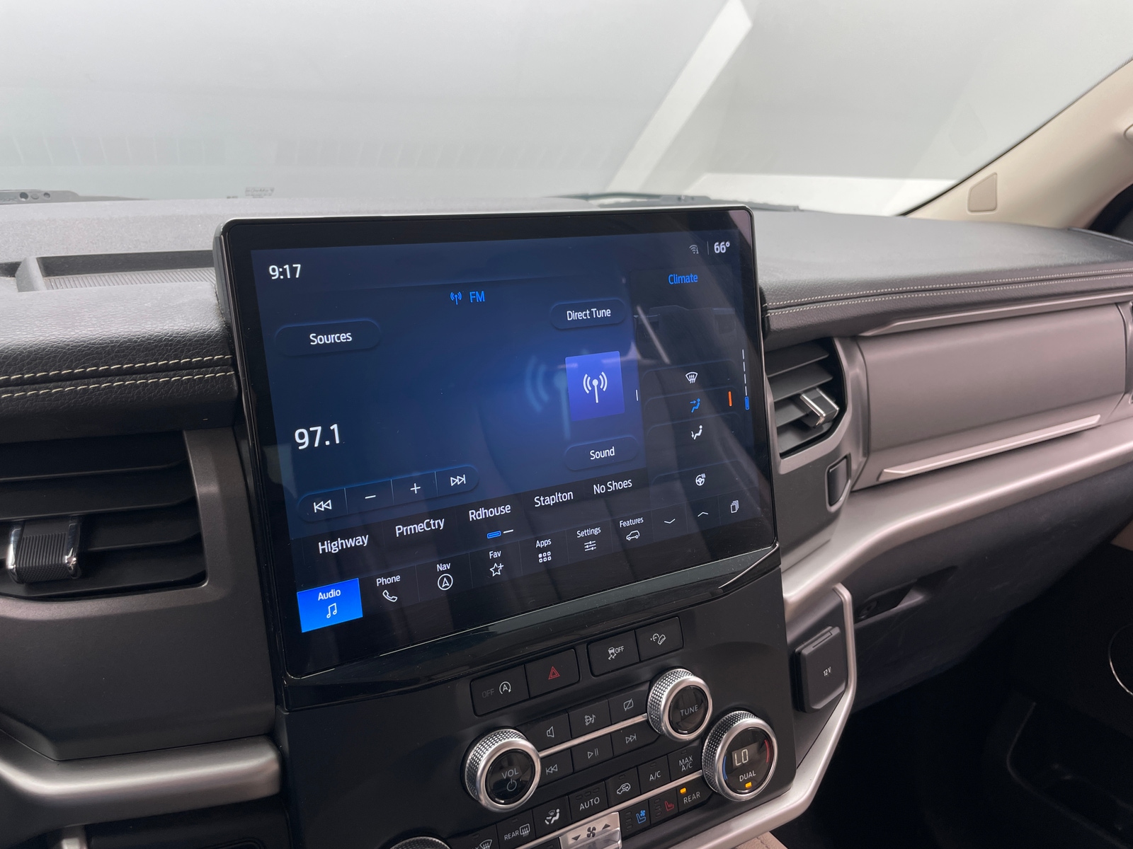 Thumbnail: 2024 Ford Expedition MAX - 4