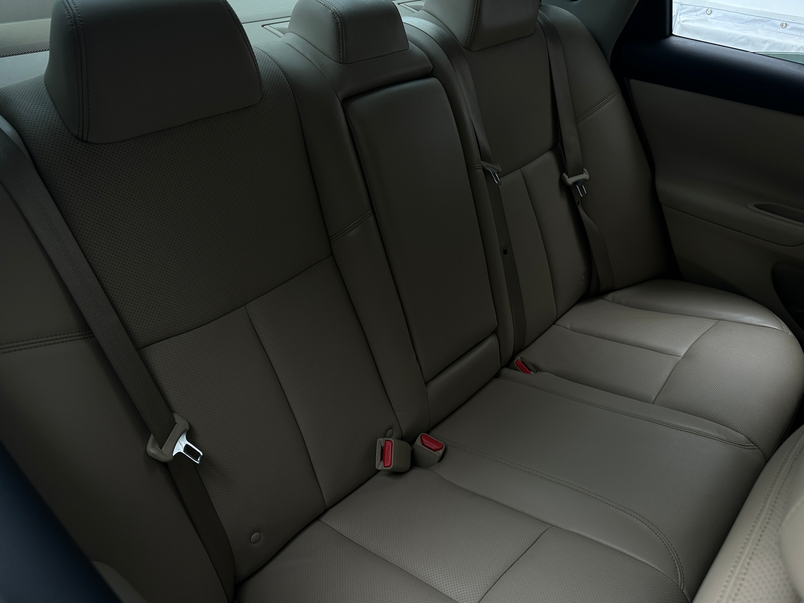 Thumbnail: 2017 Nissan Altima - 5