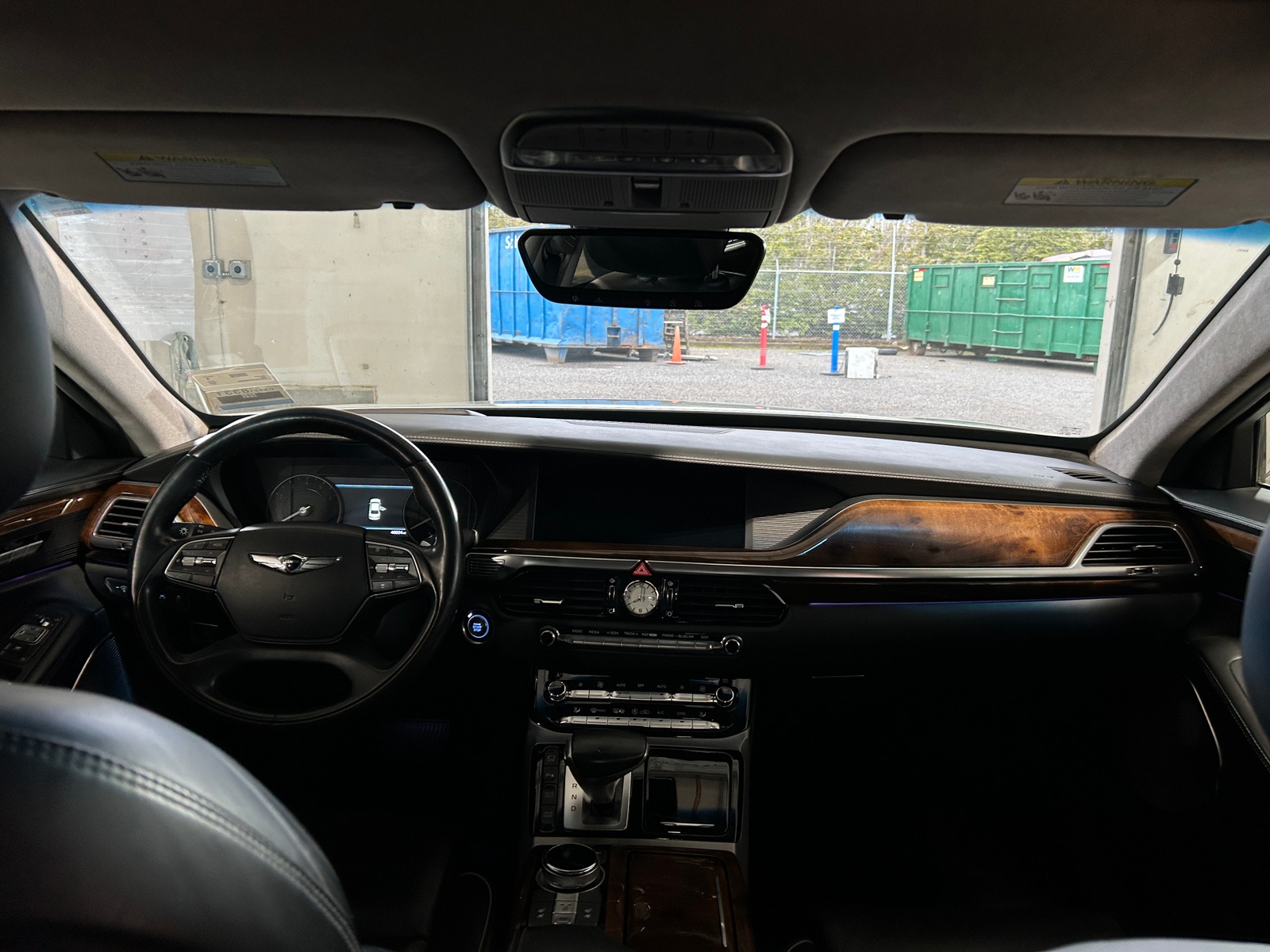 Thumbnail: 2017 Genesis G90 - 2