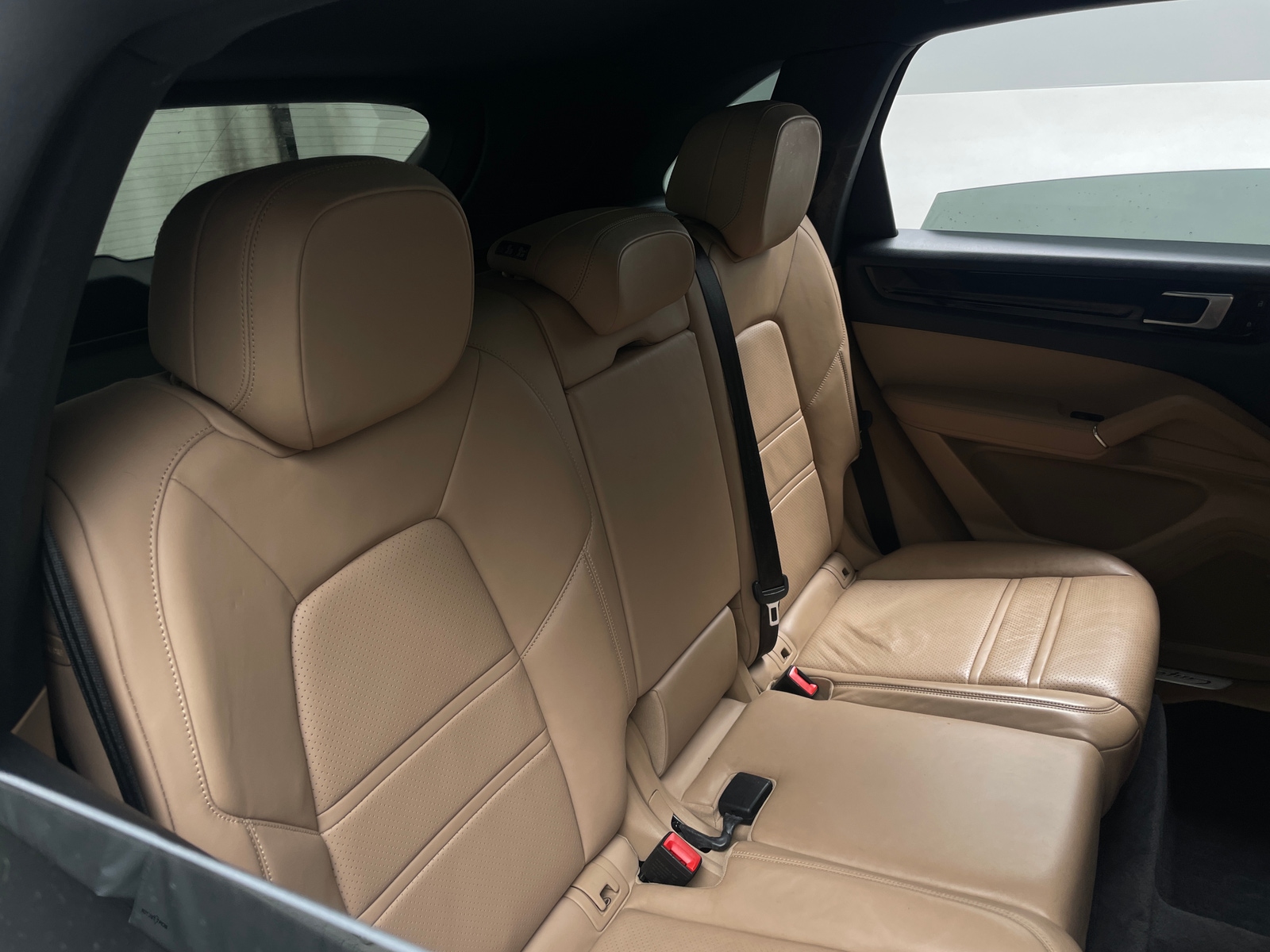 Thumbnail: 2021 Porsche Cayenne - 5