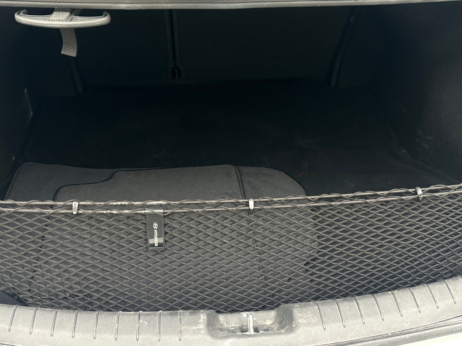 Thumbnail: 2017 Hyundai Elantra - 7