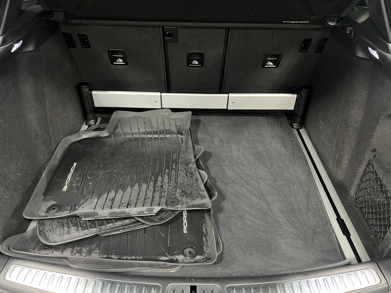 Thumbnail: 2018 Porsche Macan - 6