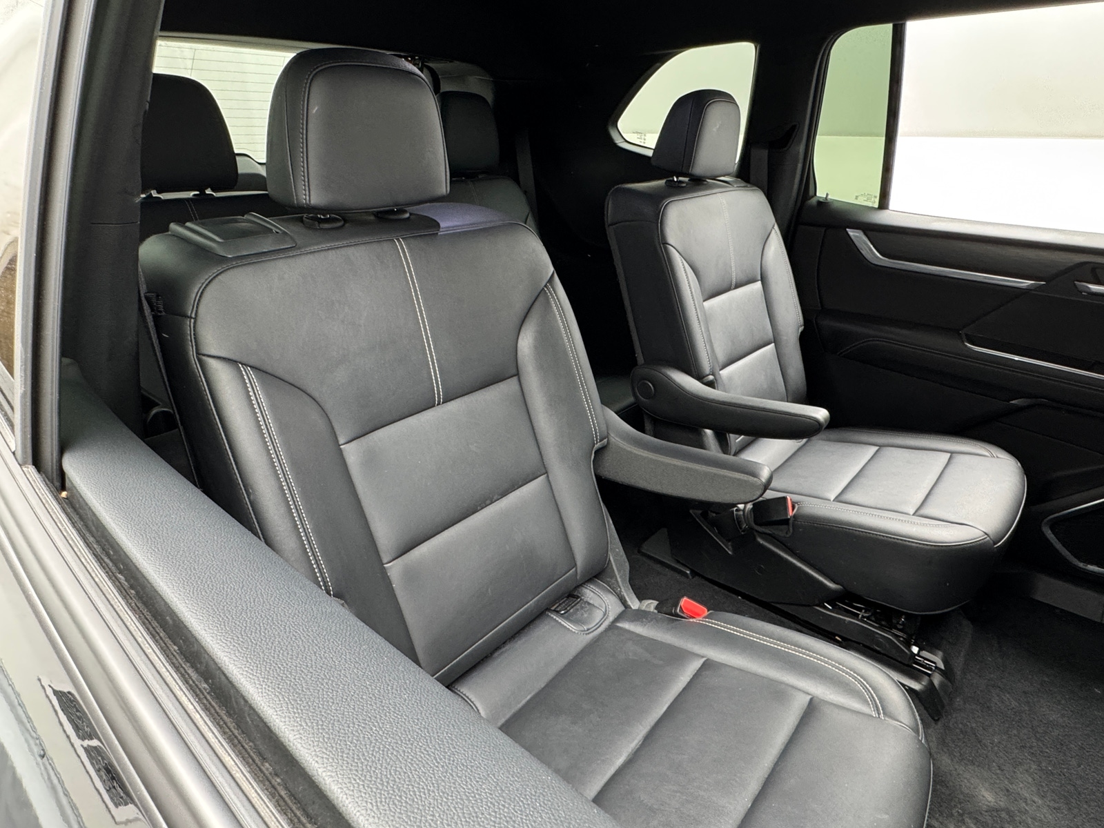 Thumbnail: 2024 GMC Acadia - 5