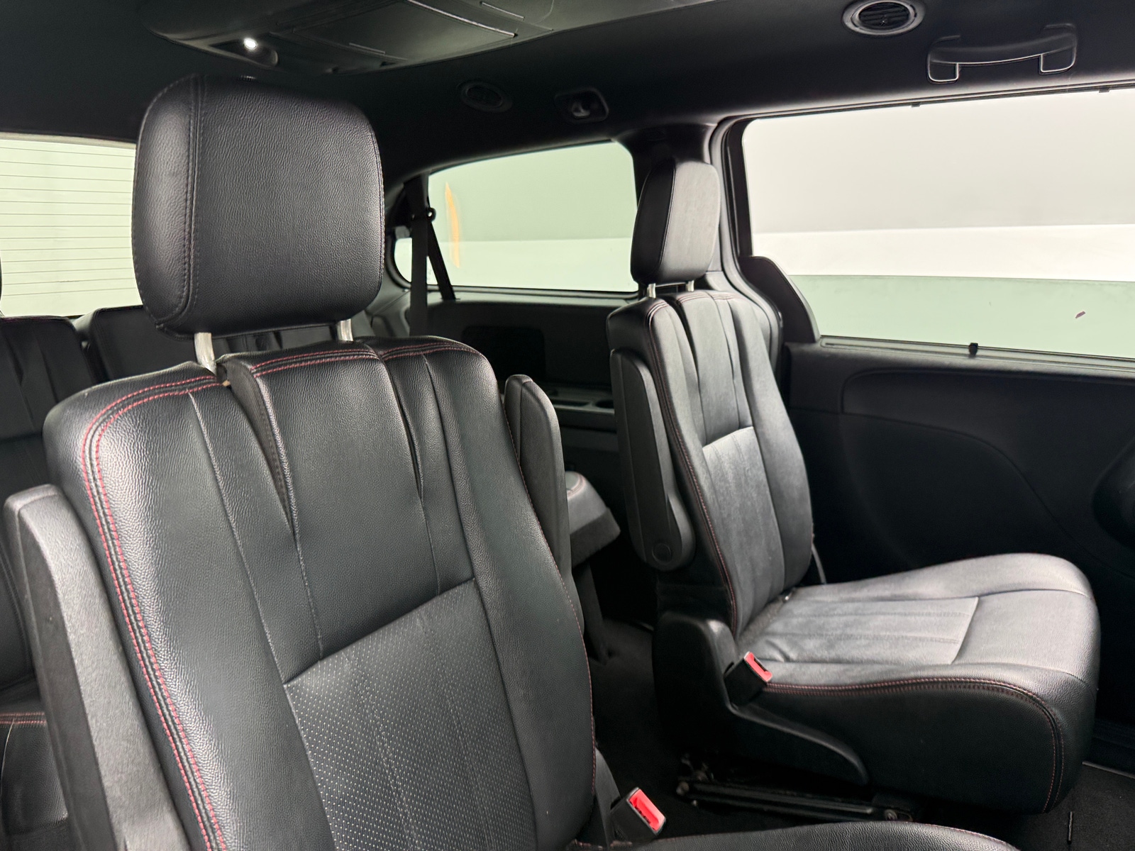 Thumbnail: 2020 Dodge Grand Caravan - 5