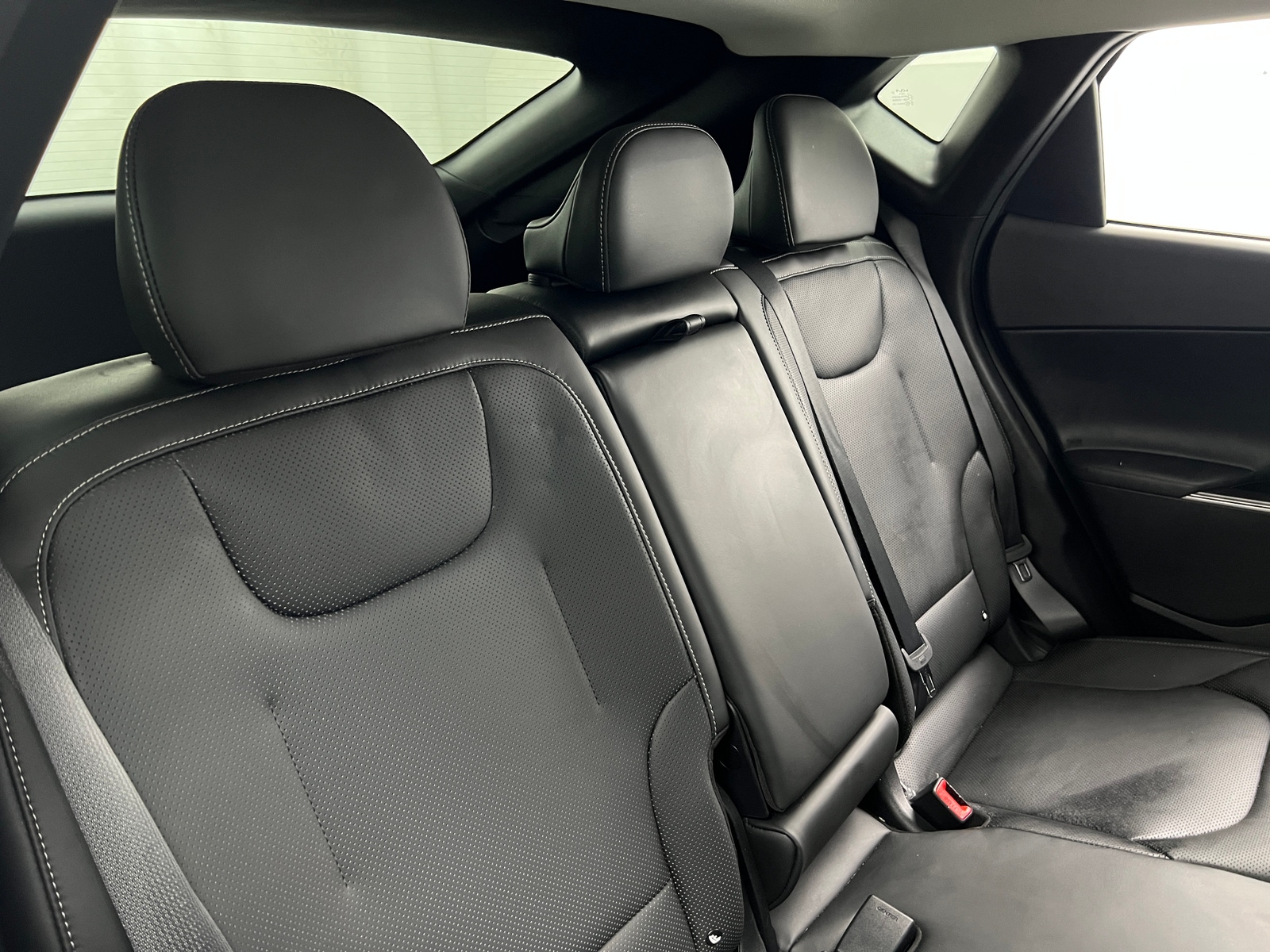 Thumbnail: 2023 Kia EV6 - 5