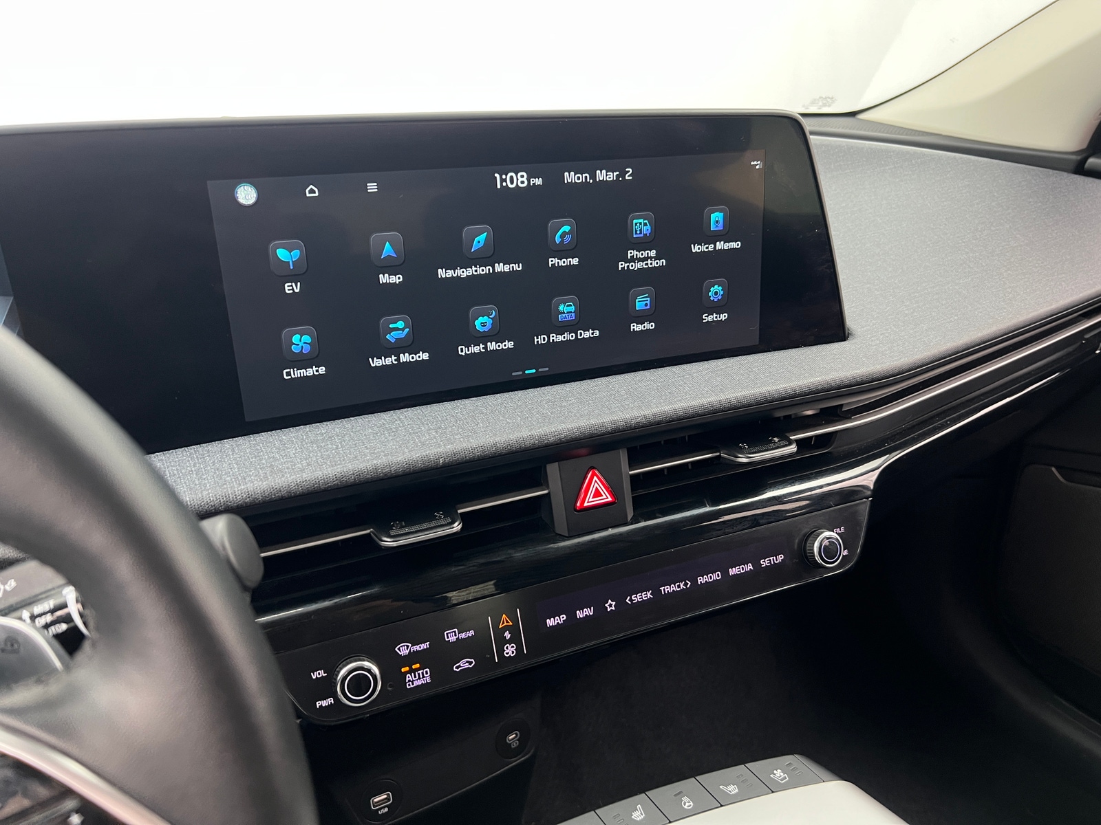 Thumbnail: 2023 Kia EV6 - 3