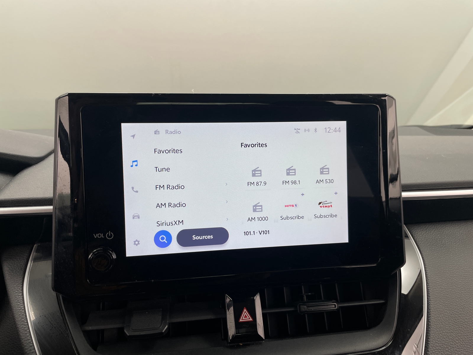 Thumbnail: 2023 Toyota Corolla - 4