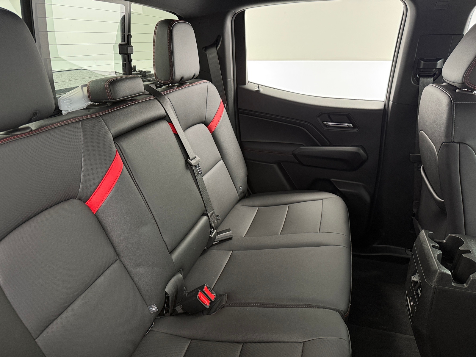 Thumbnail: 2025 Chevrolet Colorado - 6