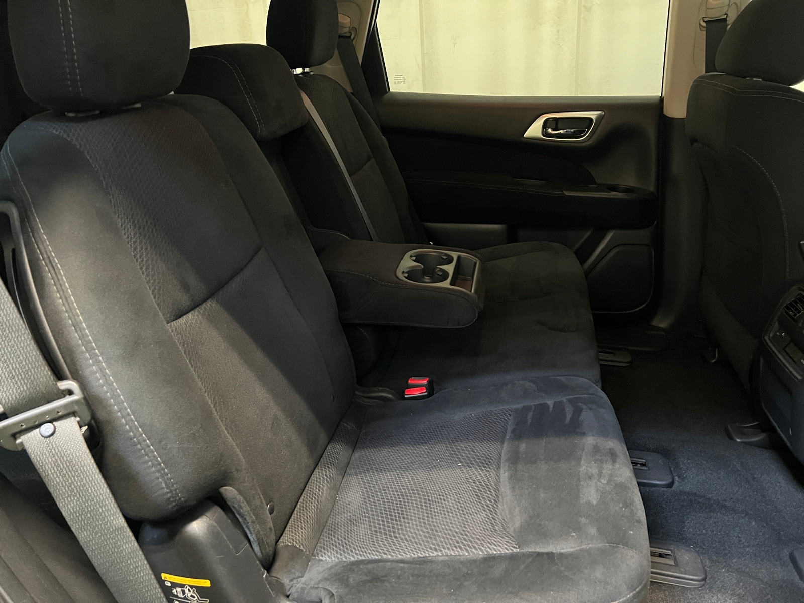 Thumbnail: 2016 Nissan Pathfinder - 6