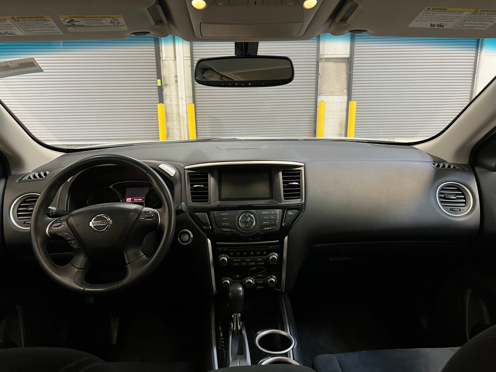 Thumbnail: 2016 Nissan Pathfinder - 3