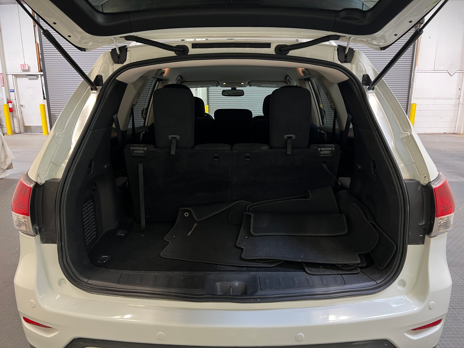 Thumbnail: 2016 Nissan Pathfinder - 7