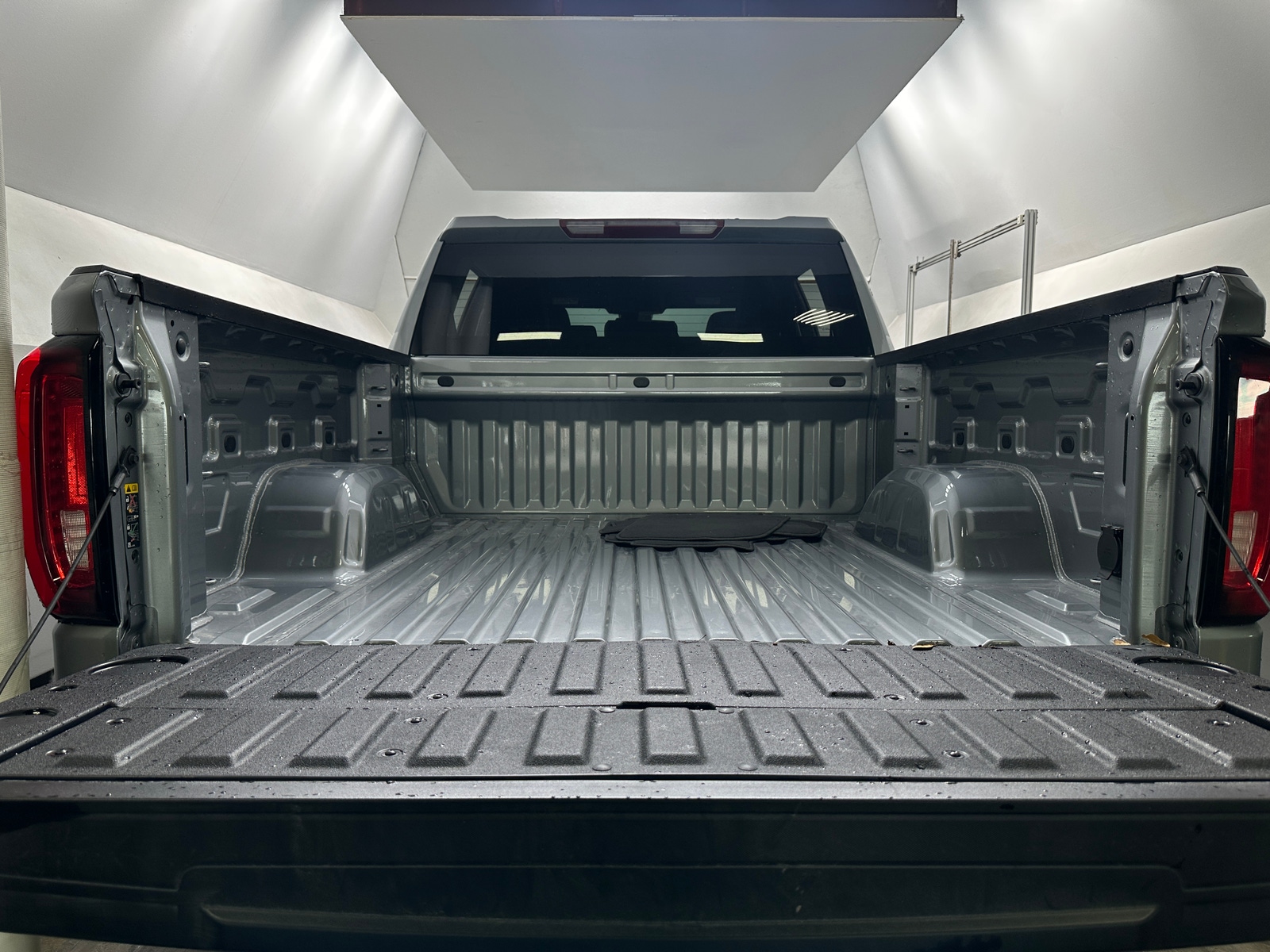 Thumbnail: 2026 GMC Sierra 1500 - 6