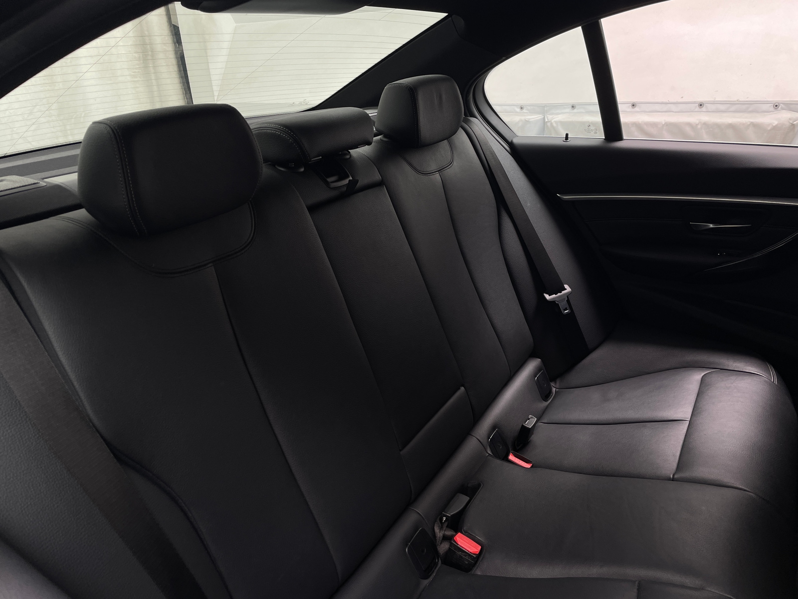 Thumbnail: 2017 BMW 3 Series - 5