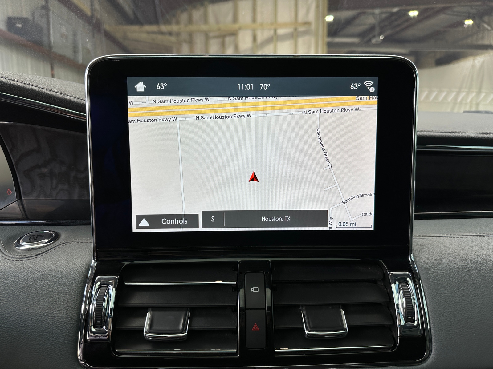 Thumbnail: 2018 Lincoln Navigator - 3