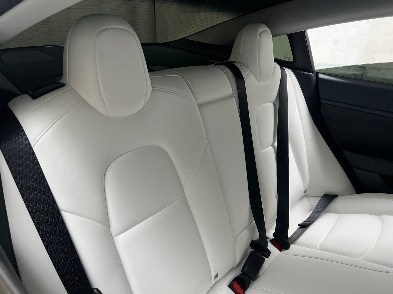 Thumbnail: 2022 Tesla Model 3 - 5