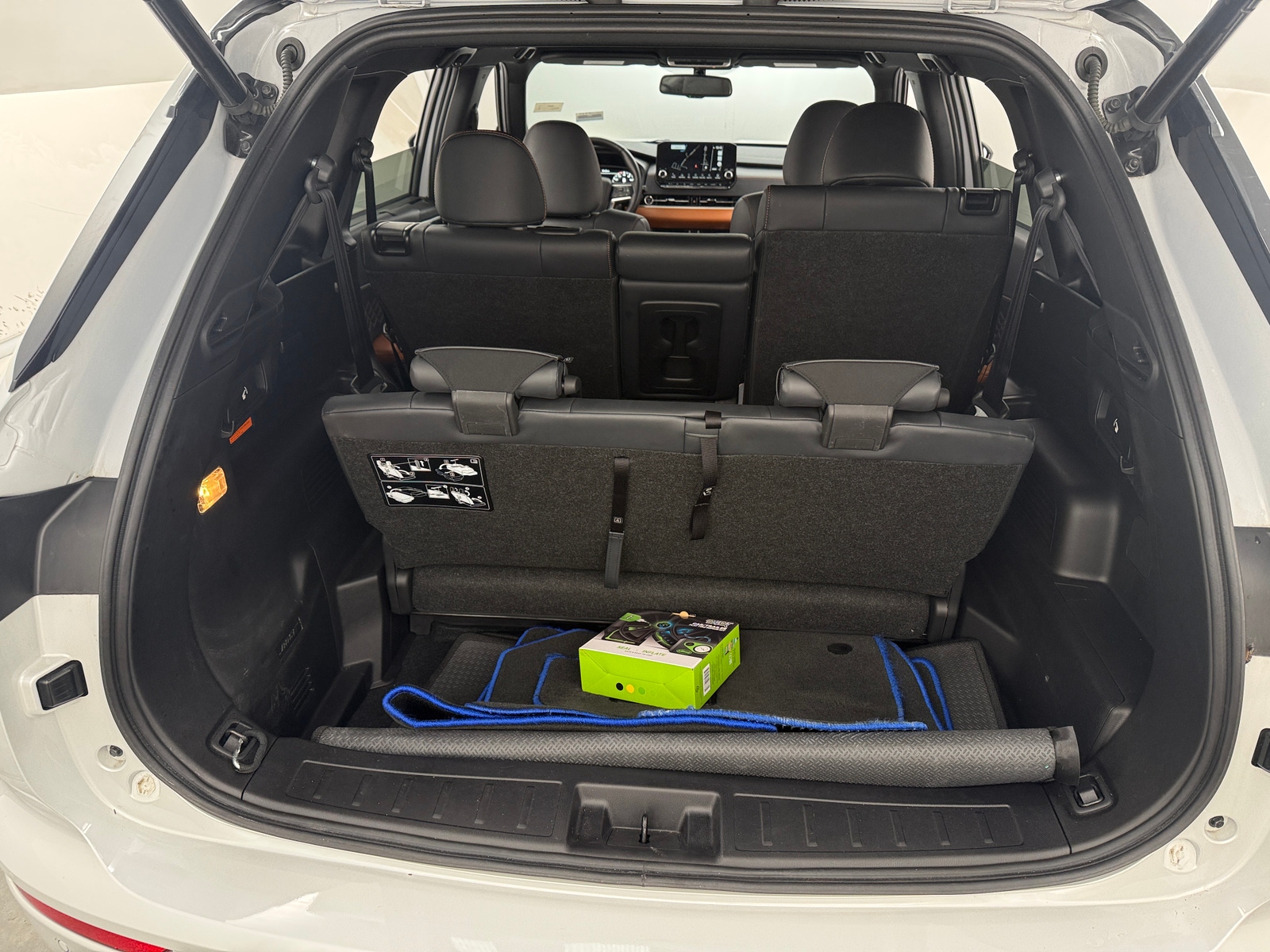 Thumbnail: 2024 Mitsubishi Outlander - 6