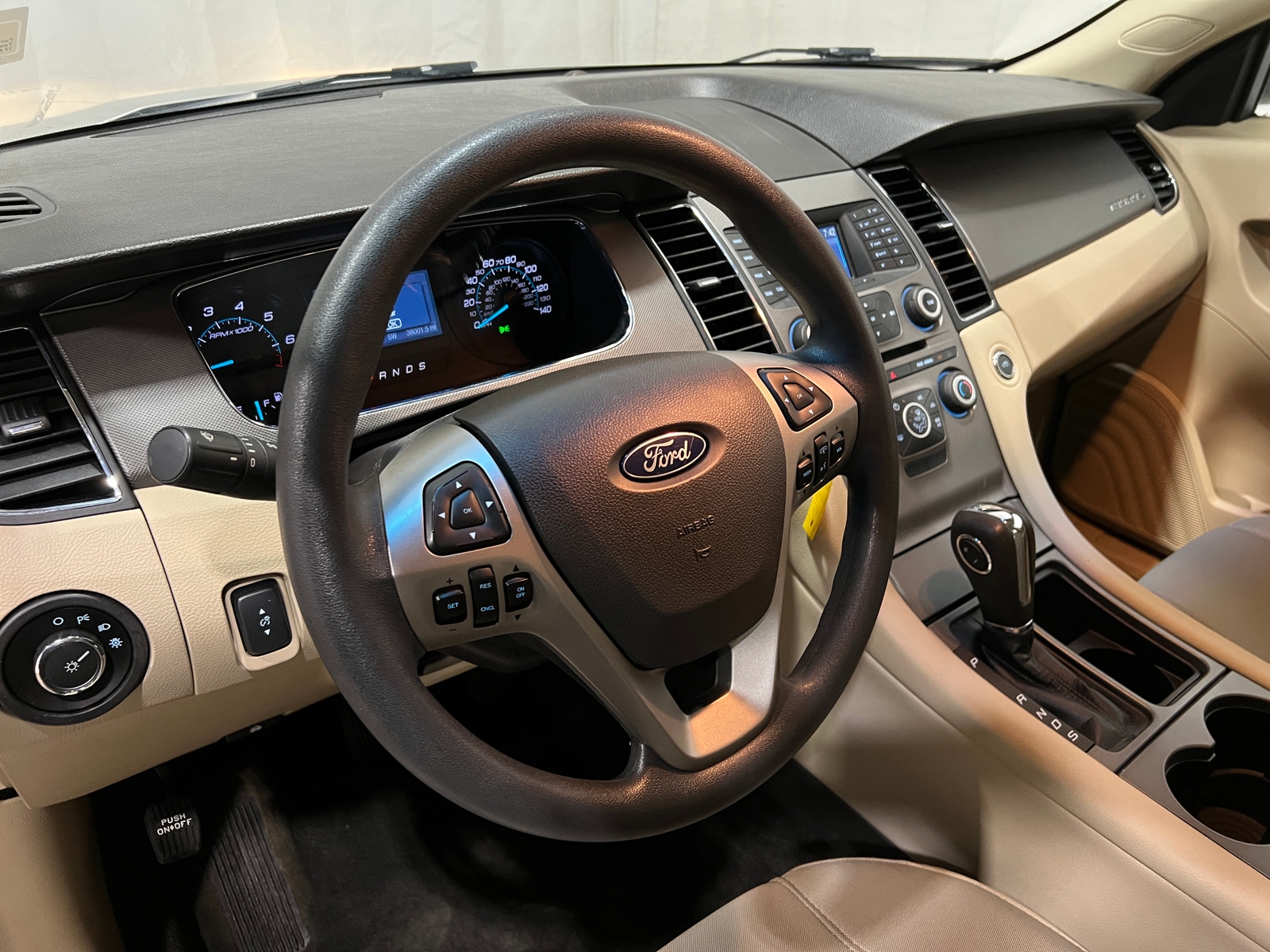 Thumbnail: 2018 Ford Taurus - 5