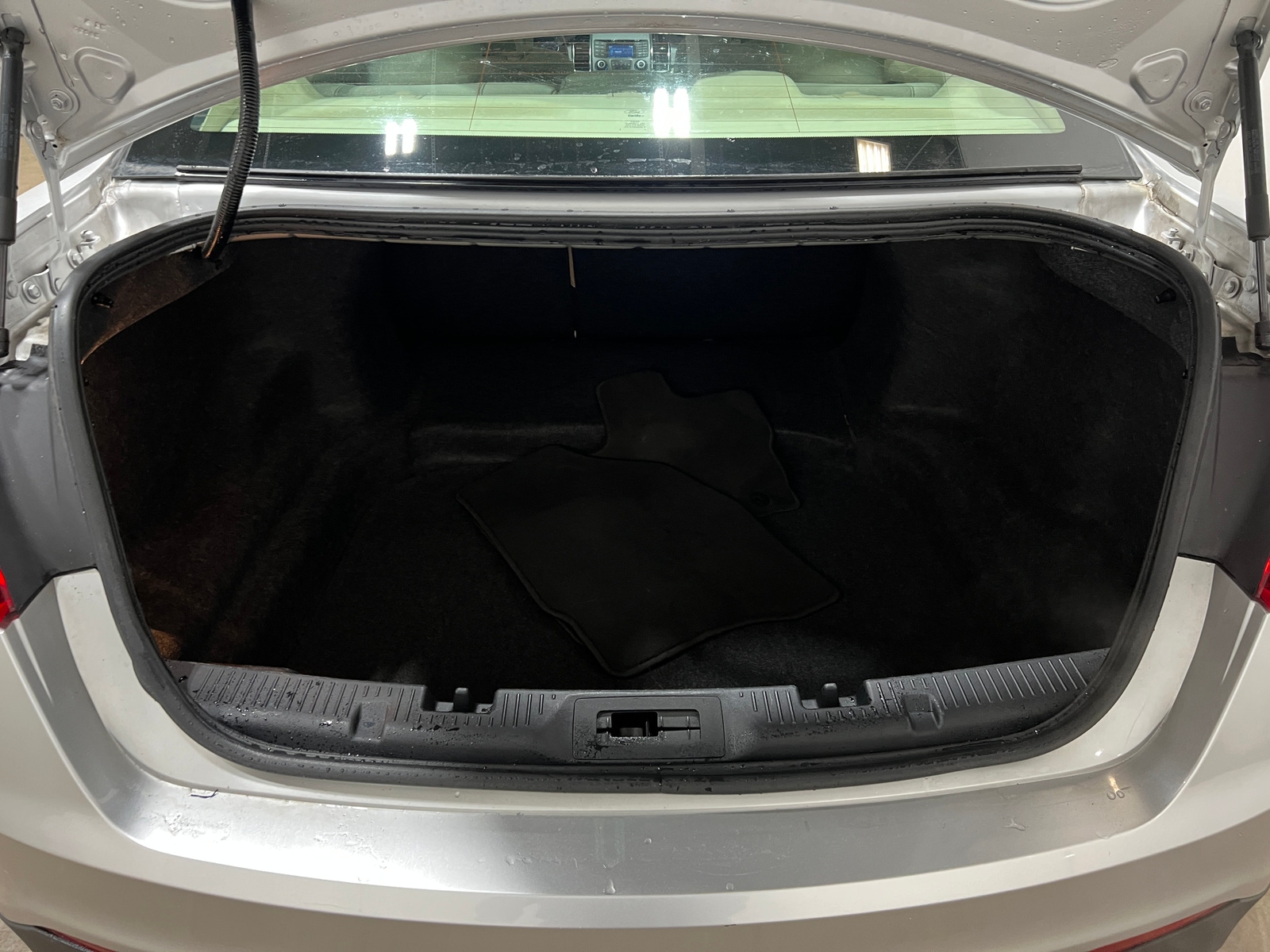 Thumbnail: 2018 Ford Taurus - 7