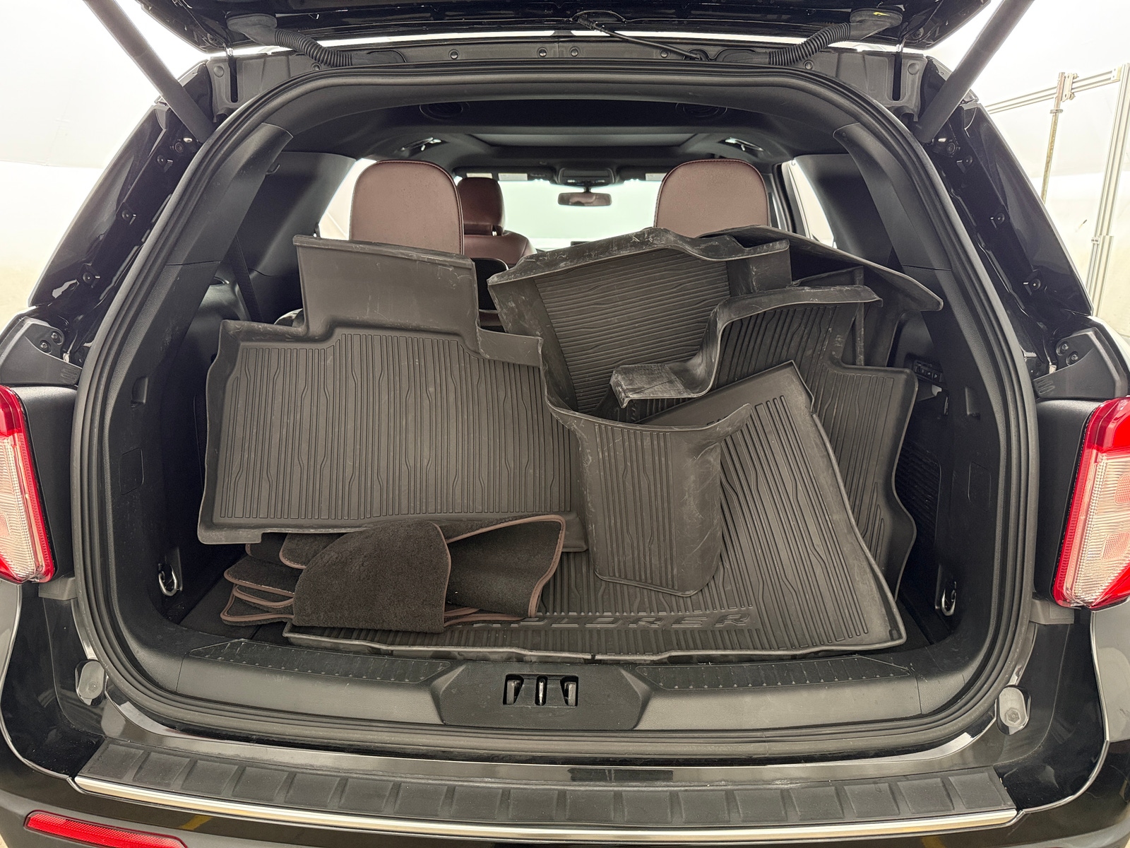 Thumbnail: 2023 Ford Explorer - 6