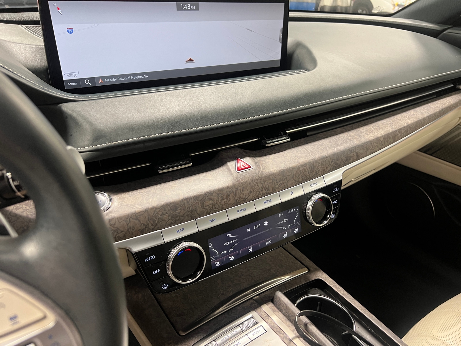 Thumbnail: 2024 Genesis G80 - 3