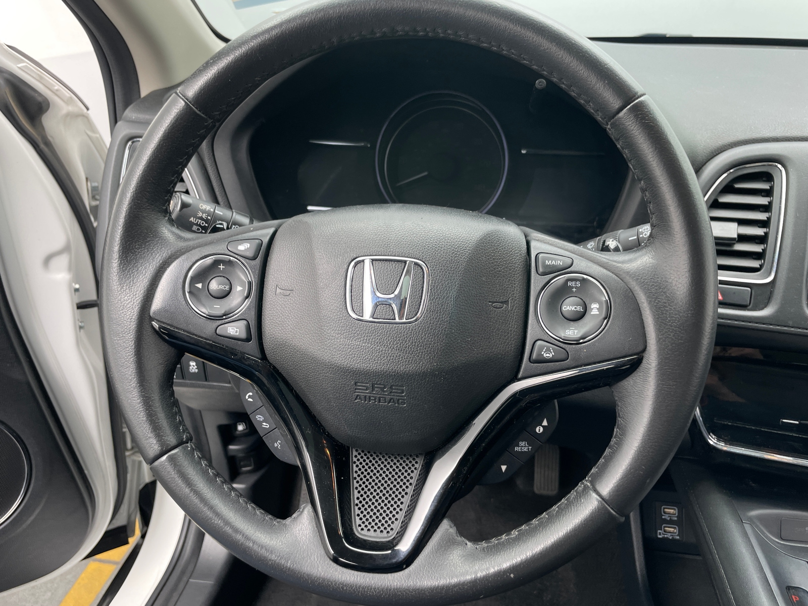 Thumbnail: 2021 Honda HR-V - 4