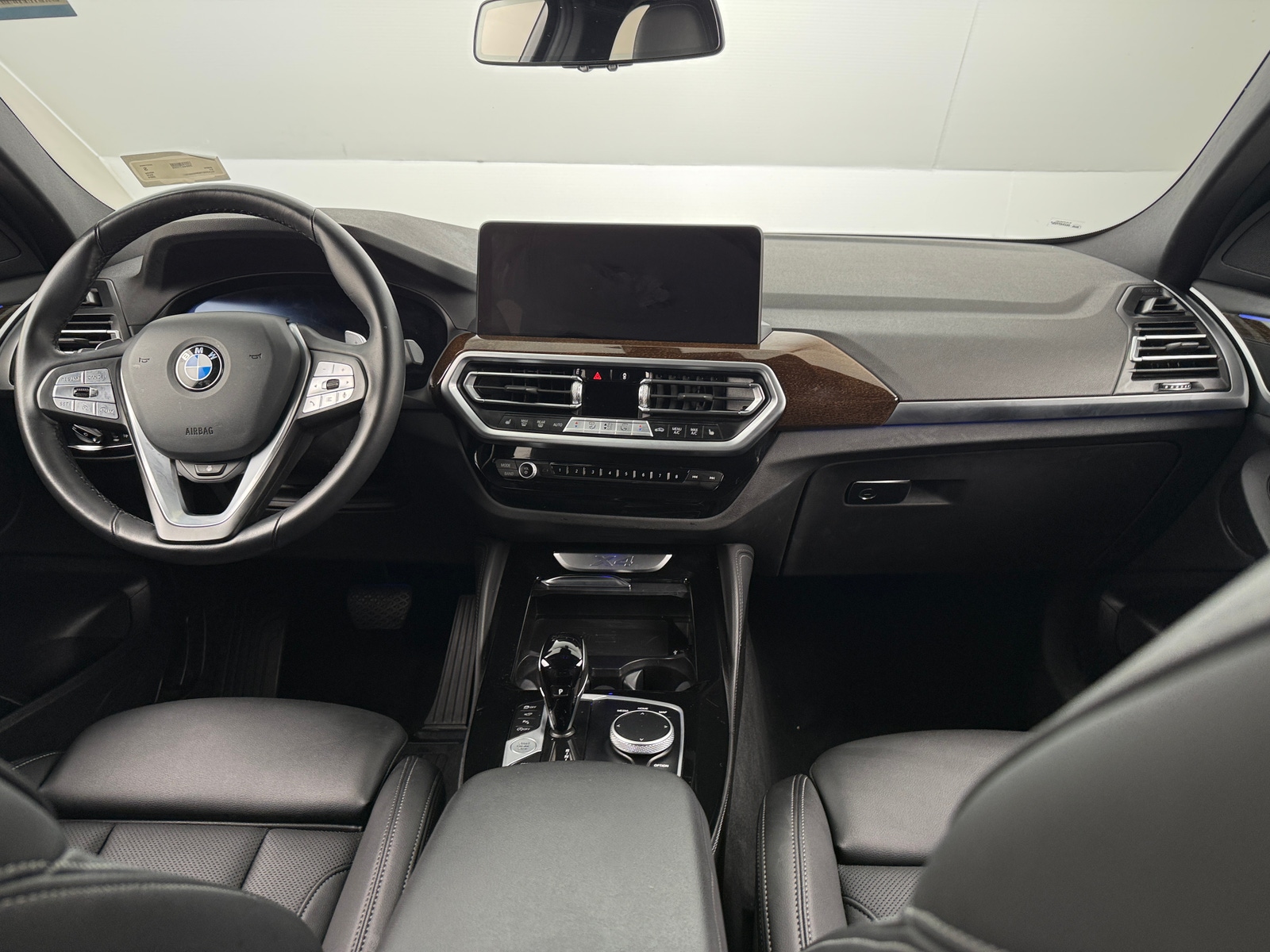 Thumbnail: 2024 BMW X4 - 2